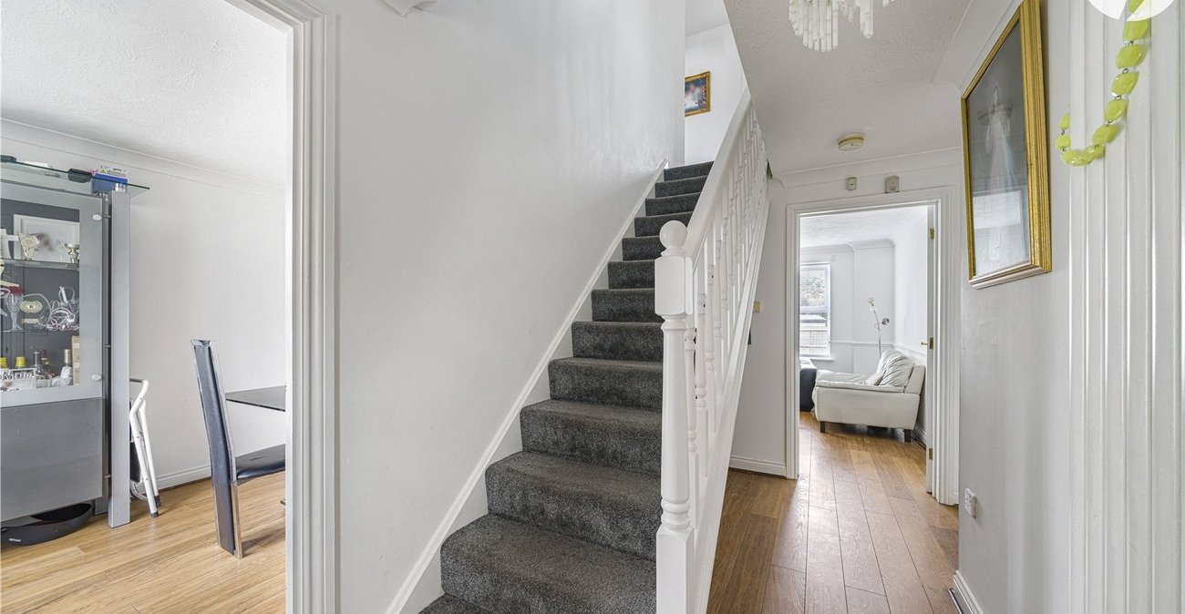 4 bedroom house for sale in Gravesend | Robinson Michael & Jackson