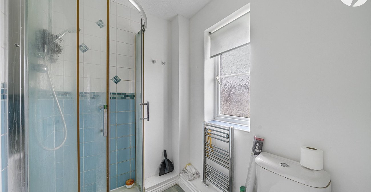 4 bedroom house for sale in Gravesend | Robinson Michael & Jackson