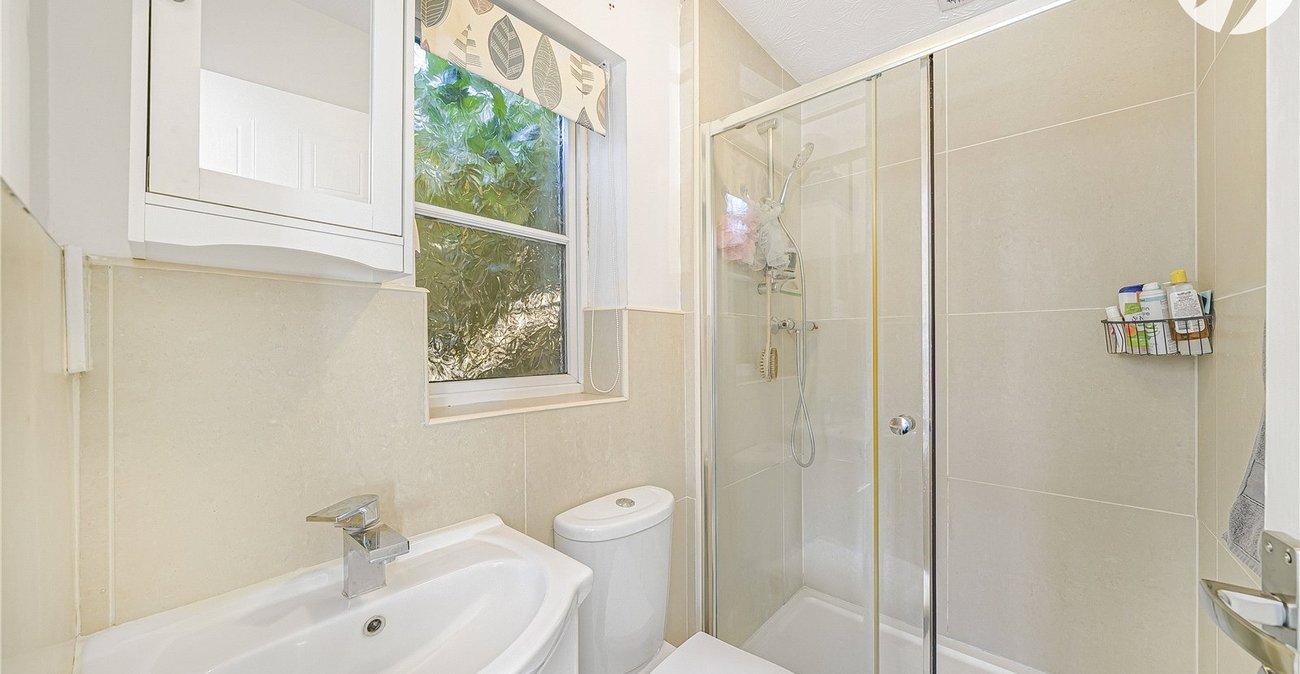 3 bedroom house for sale in Gravesend | Robinson Michael & Jackson