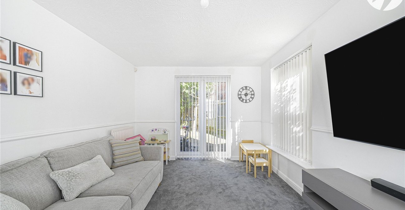 3 bedroom house for sale in Gravesend | Robinson Michael & Jackson