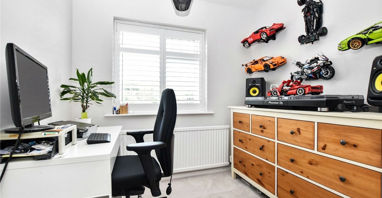 5 bedroom house for sale in Bexleyheath | Robinson Jackson