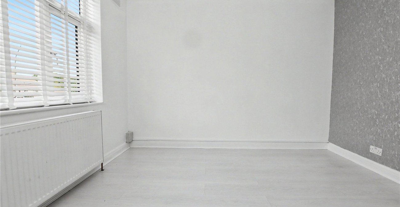 2 bedroom property for sale in Bexleyheath | Robinson Jackson