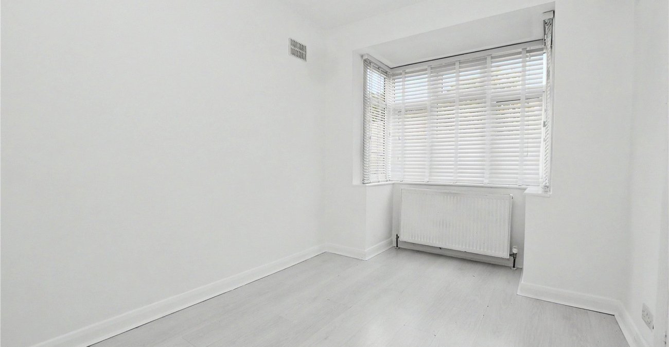 2 bedroom property for sale in Bexleyheath | Robinson Jackson