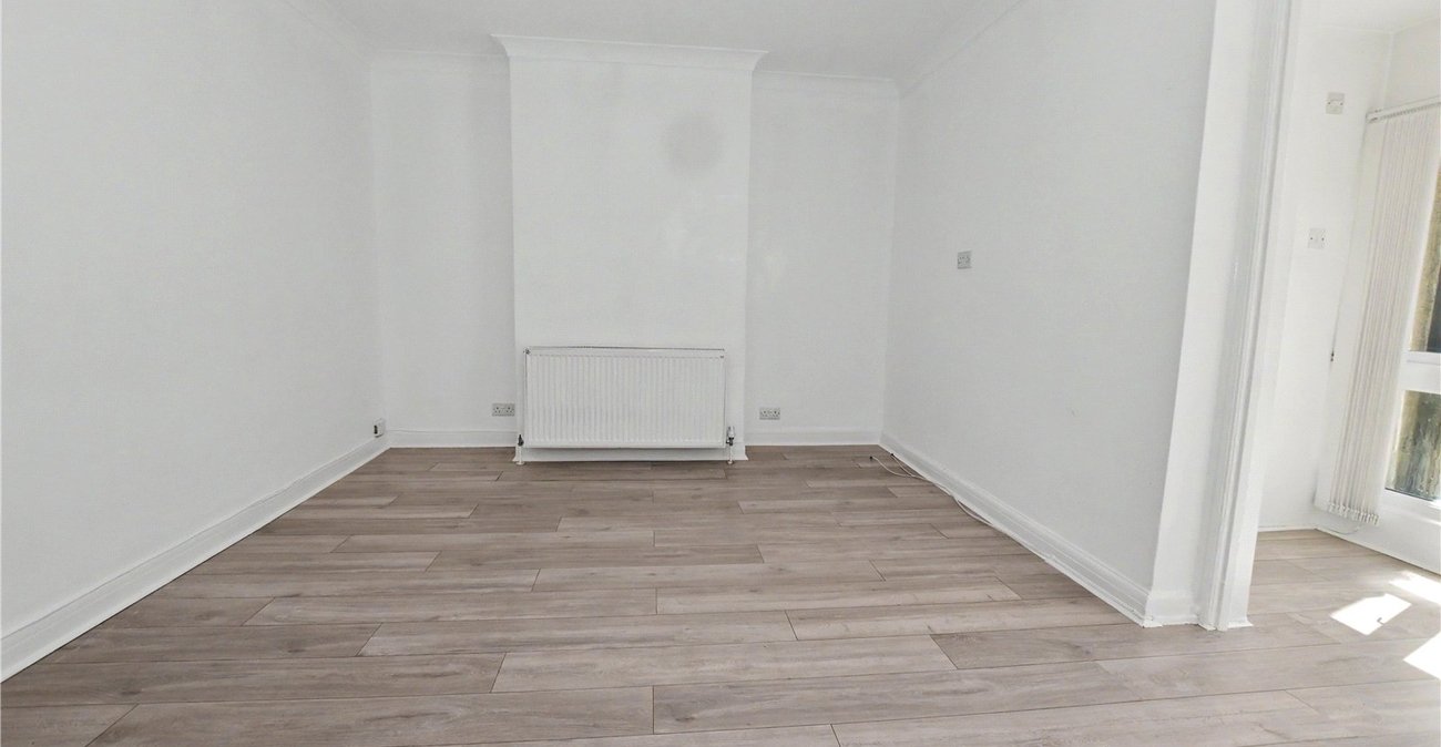 2 bedroom property for sale in Bexleyheath | Robinson Jackson