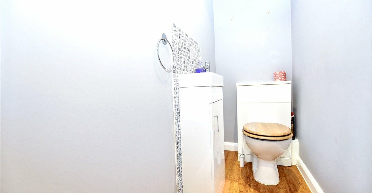 5 bedroom house for sale in Bexleyheath | Robinson Jackson