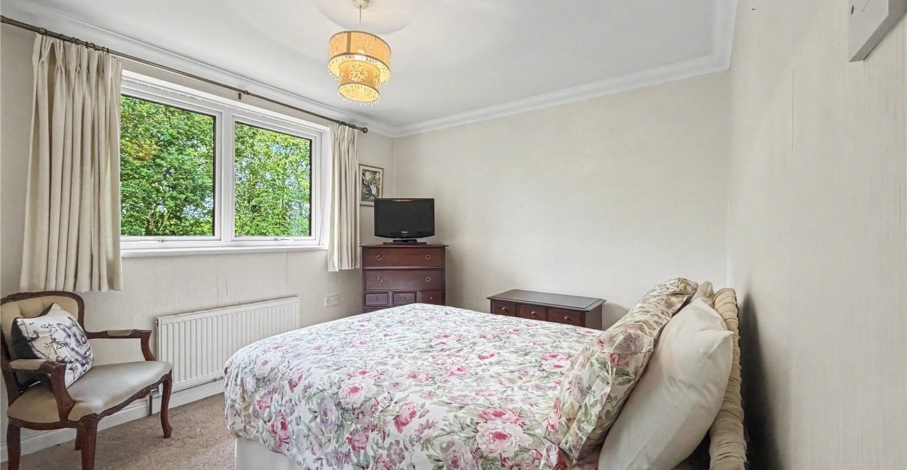 6 bedroom house for sale in Hempstead | Robinson Michael & Jackson