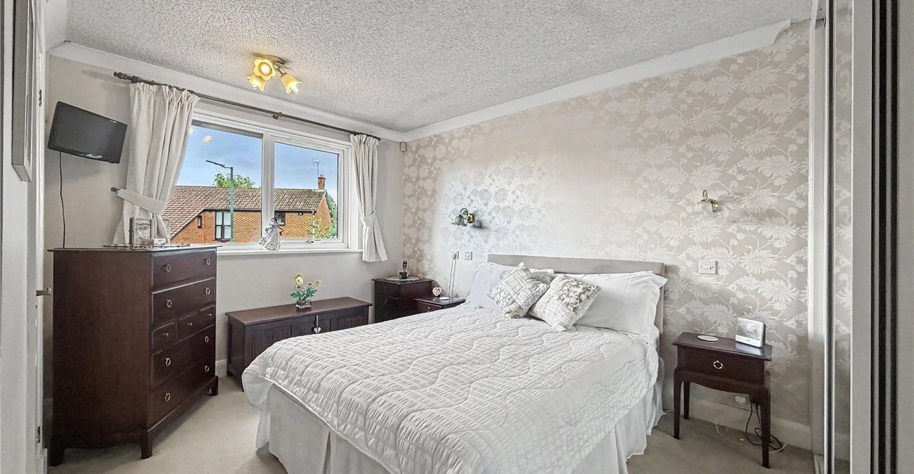 6 bedroom house for sale in Hempstead | Robinson Michael & Jackson
