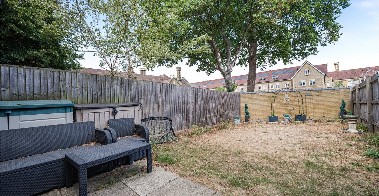 3 bedroom house for sale in Stone | Robinson Jackson