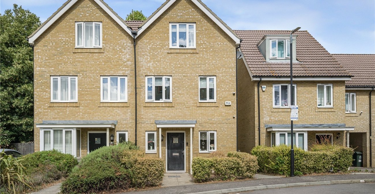 3 bedroom house for sale in Stone | Robinson Jackson