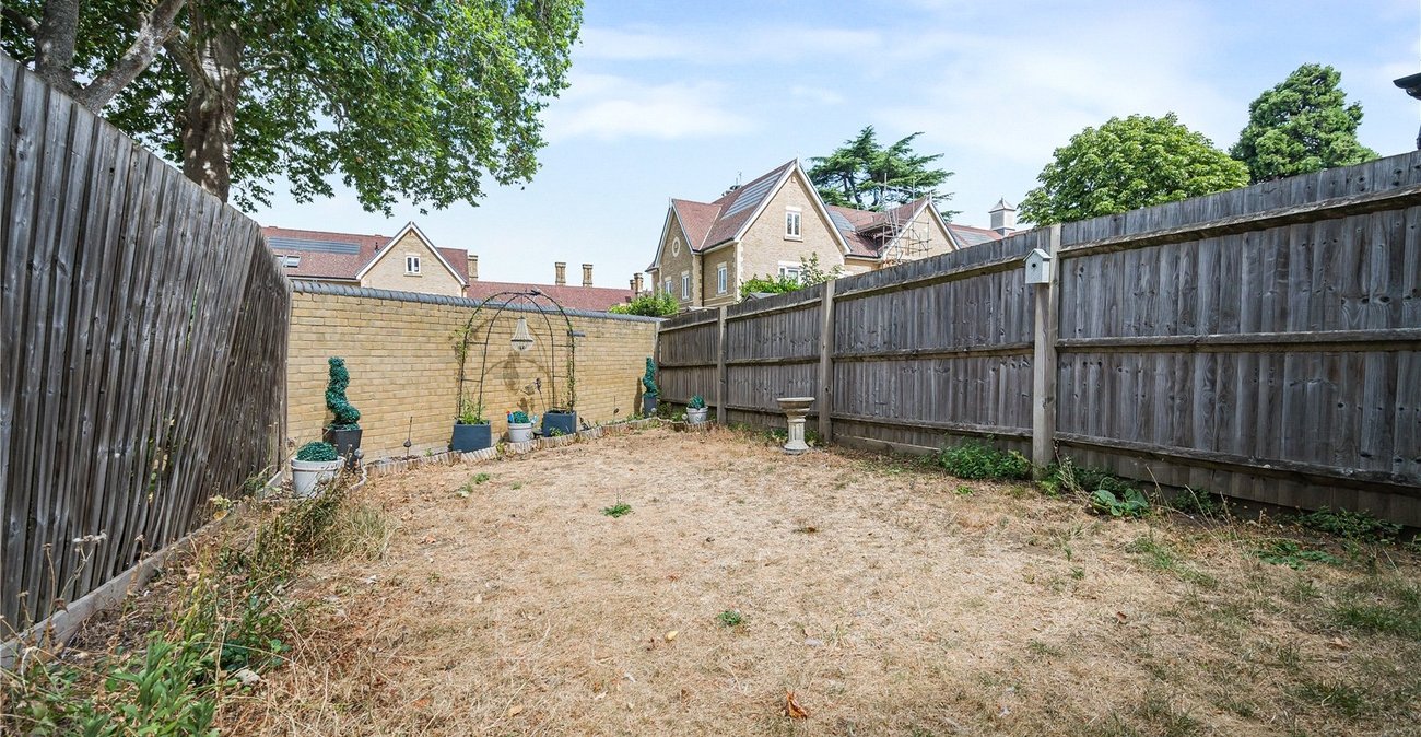 3 bedroom house for sale in Stone | Robinson Jackson