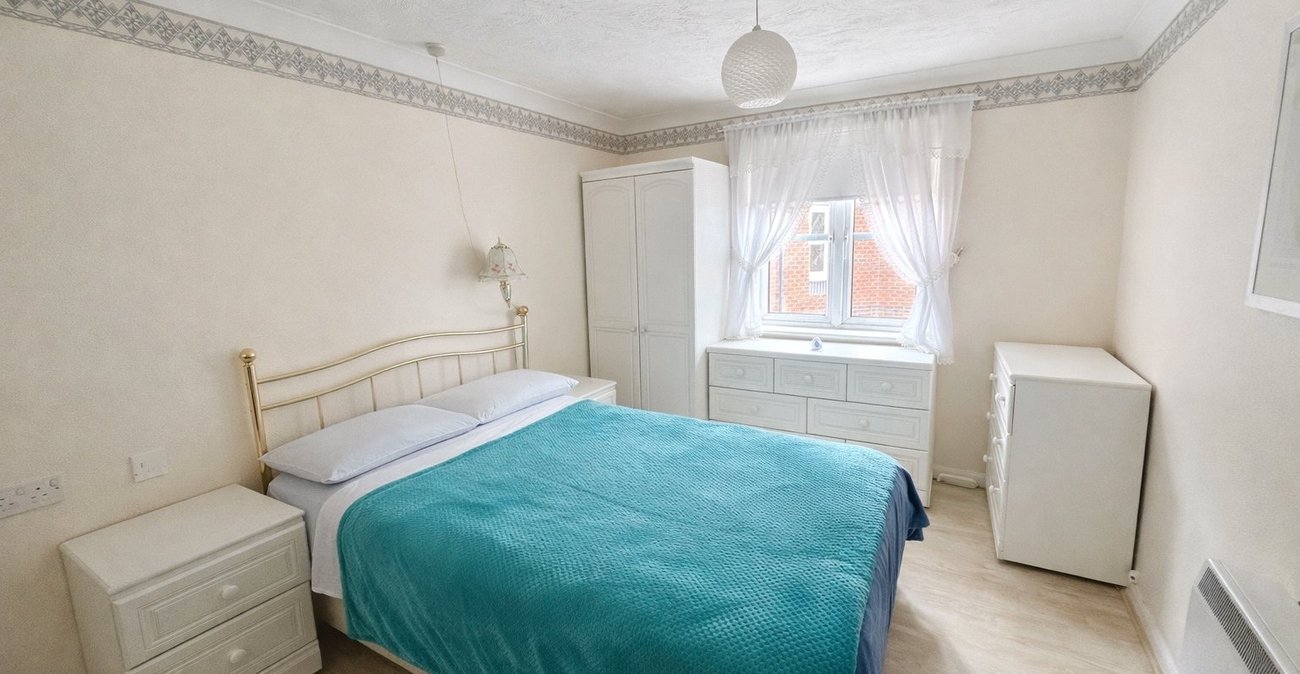 1 bedroom property for sale in London | Robinson Jackson