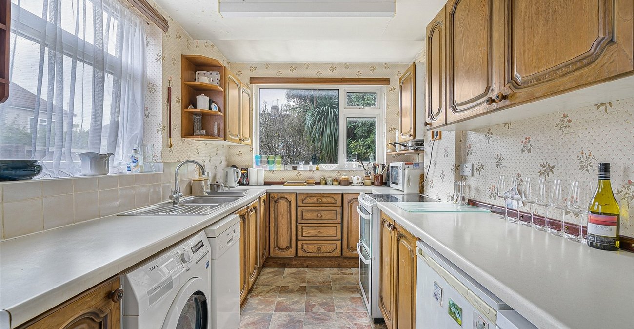 4 bedroom house for sale in Welling | Robinson Jackson