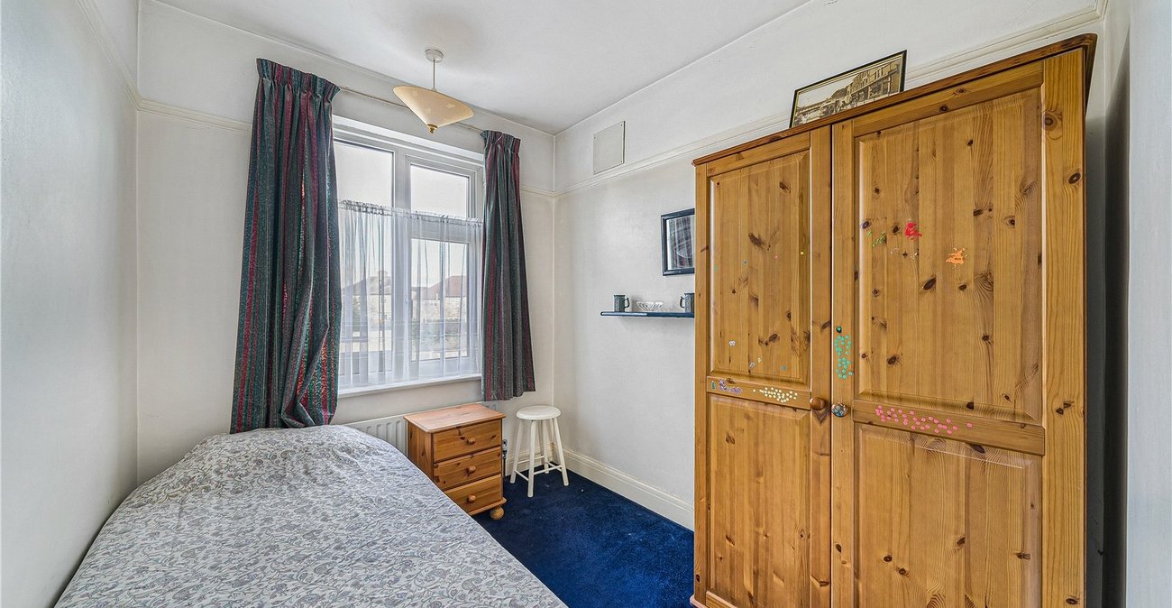 4 bedroom house for sale in Welling | Robinson Jackson