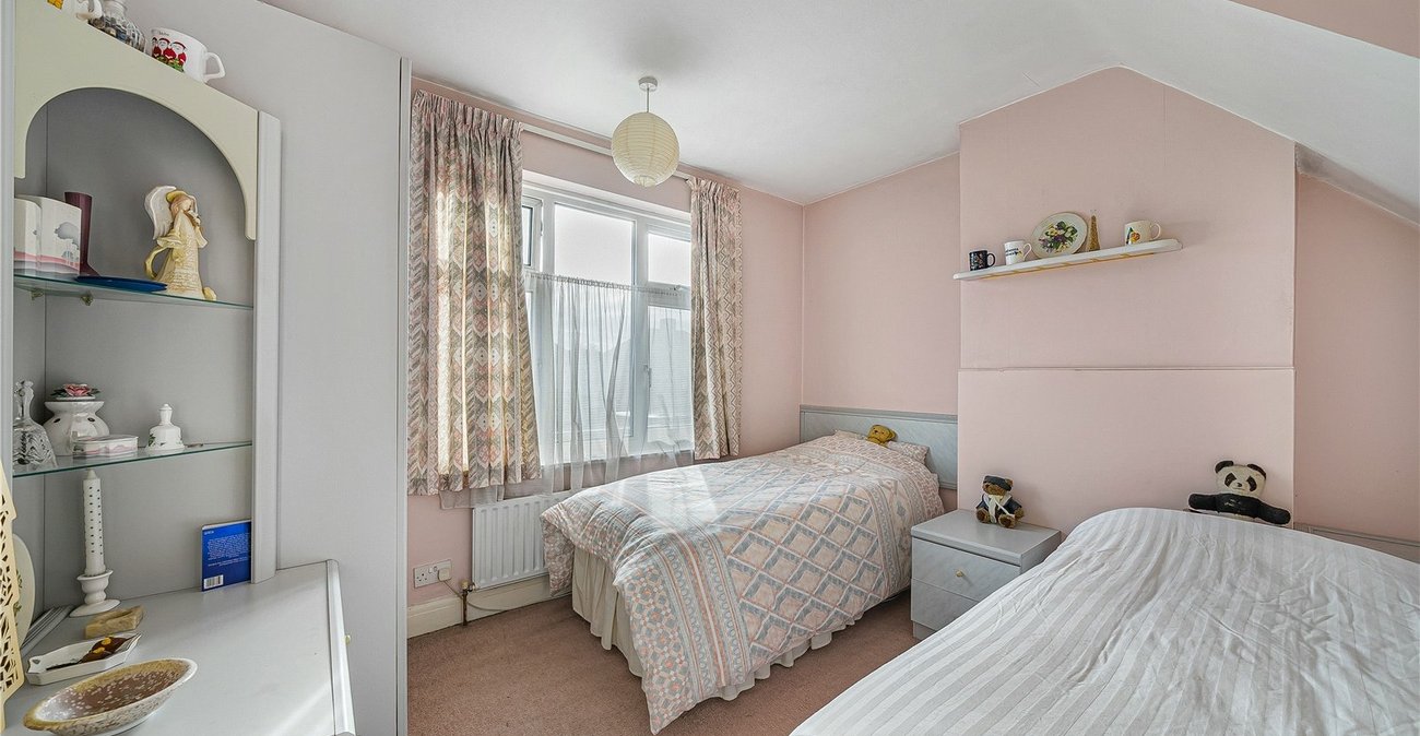 4 bedroom house for sale in Welling | Robinson Jackson