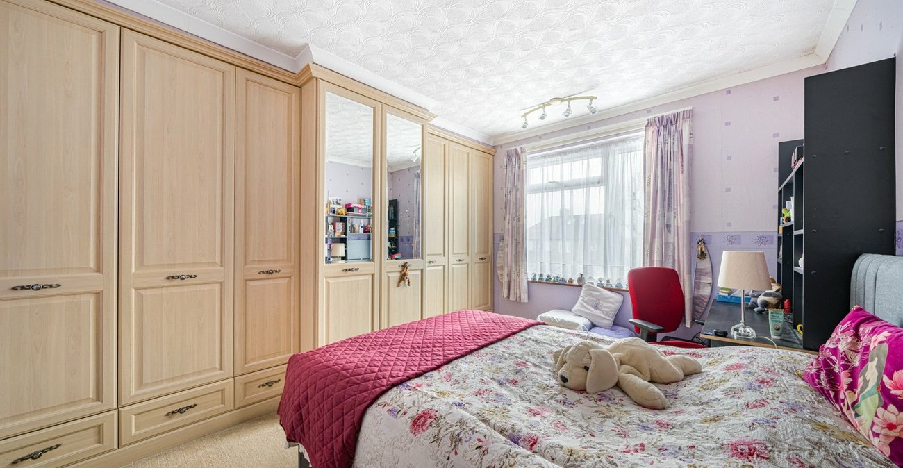 6 bedroom house for sale in Welling | Robinson Jackson