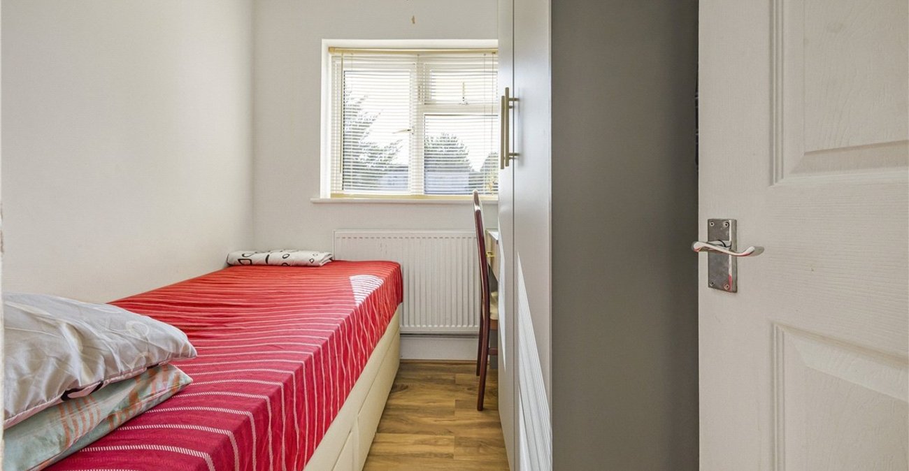 3 bedroom house for sale in Orpington | Robinson Jackson