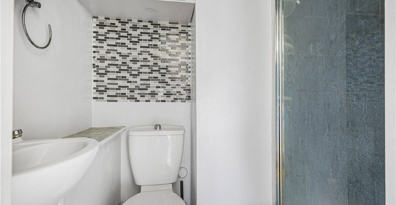 3 bedroom house for sale in Orpington | Robinson Jackson