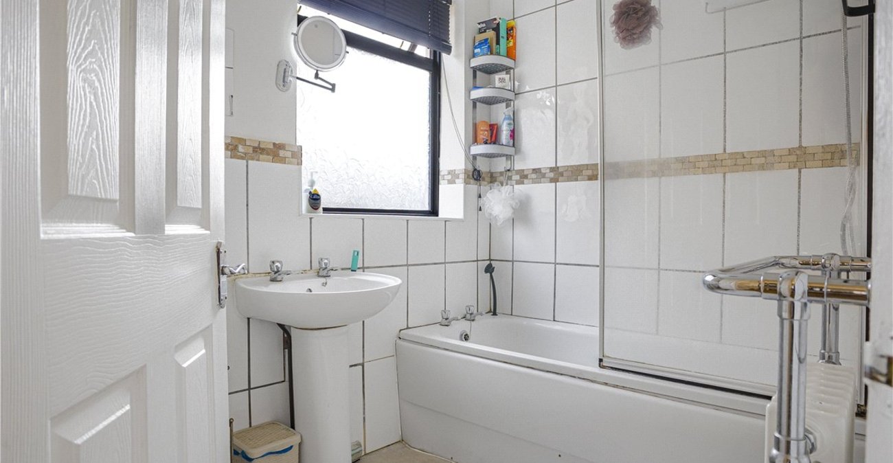 3 bedroom house for sale in Orpington | Robinson Jackson
