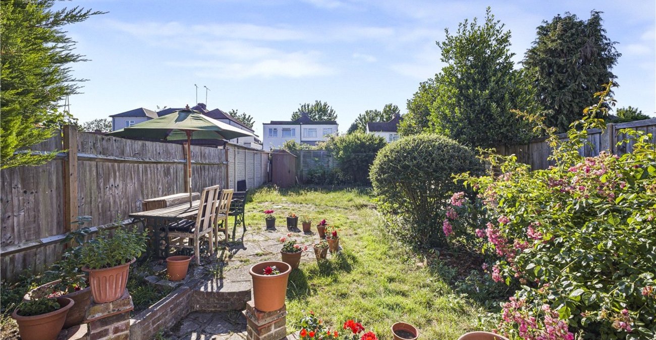 3 bedroom house for sale in Orpington | Robinson Jackson