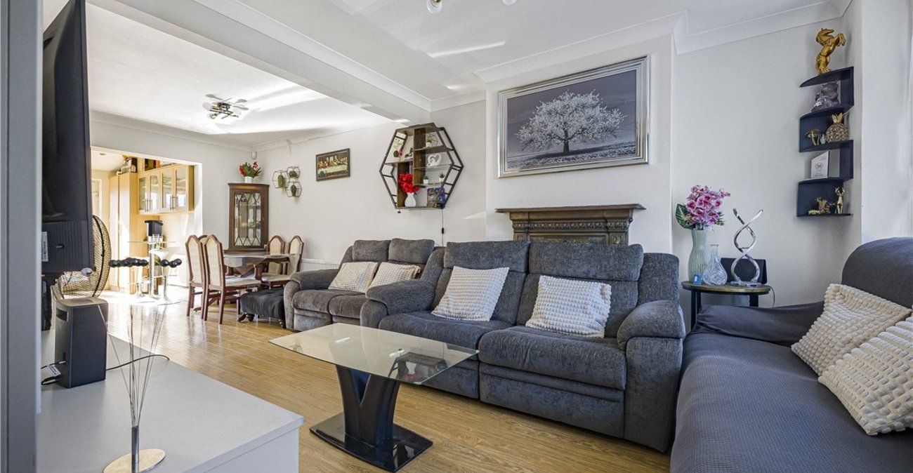 3 bedroom house for sale in Orpington | Robinson Jackson