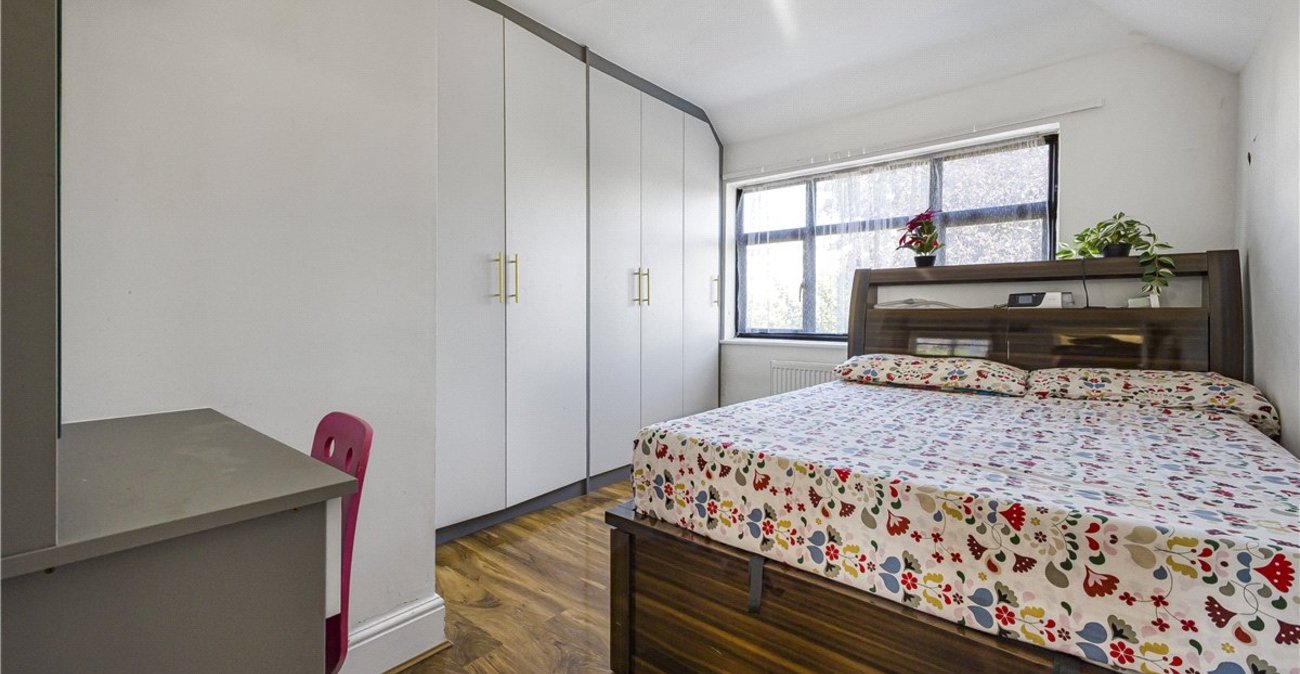 3 bedroom house for sale in Orpington | Robinson Jackson