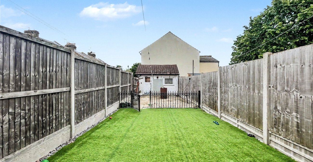 3 bedroom house for sale in Gillingham | Robinson Michael & Jackson