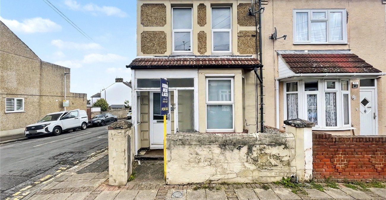 3 bedroom house for sale in Gillingham | Robinson Michael & Jackson