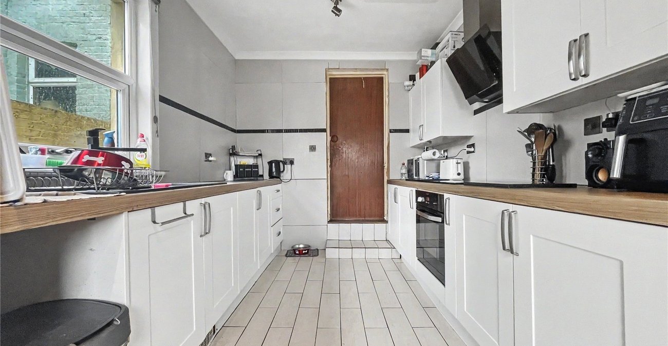3 bedroom house for sale in Gillingham | Robinson Michael & Jackson