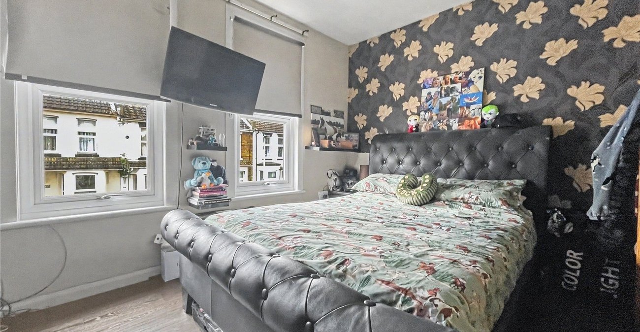 3 bedroom house for sale in Gillingham | Robinson Michael & Jackson