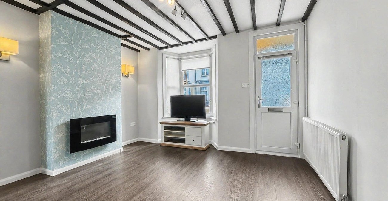 3 bedroom house for sale in Gillingham | Robinson Michael & Jackson