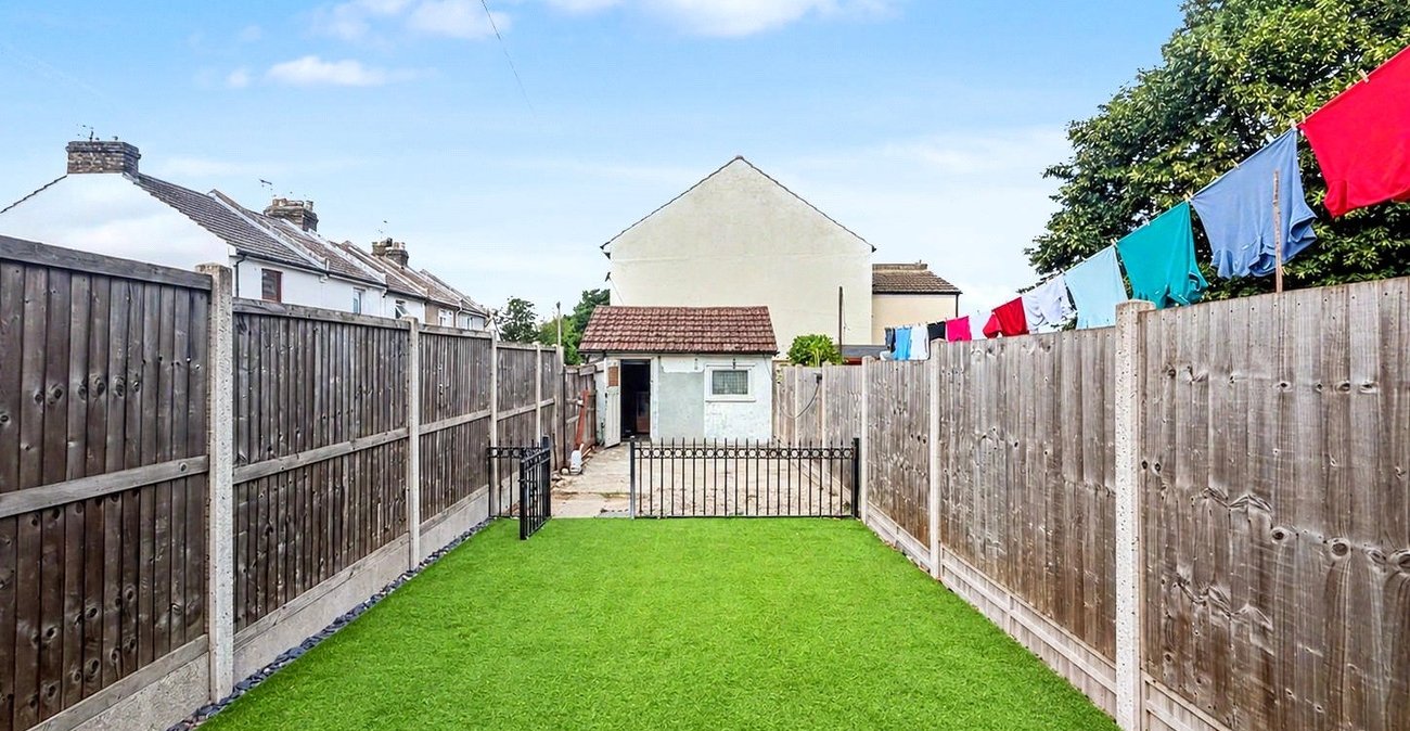 3 bedroom house for sale in Gillingham | Robinson Michael & Jackson