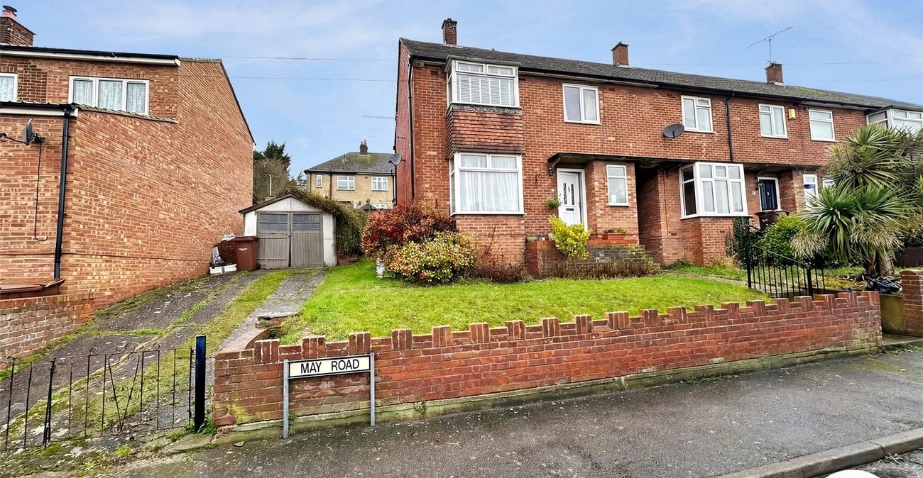 3 bedroom house for sale in Rochester | Robinson Michael & Jackson