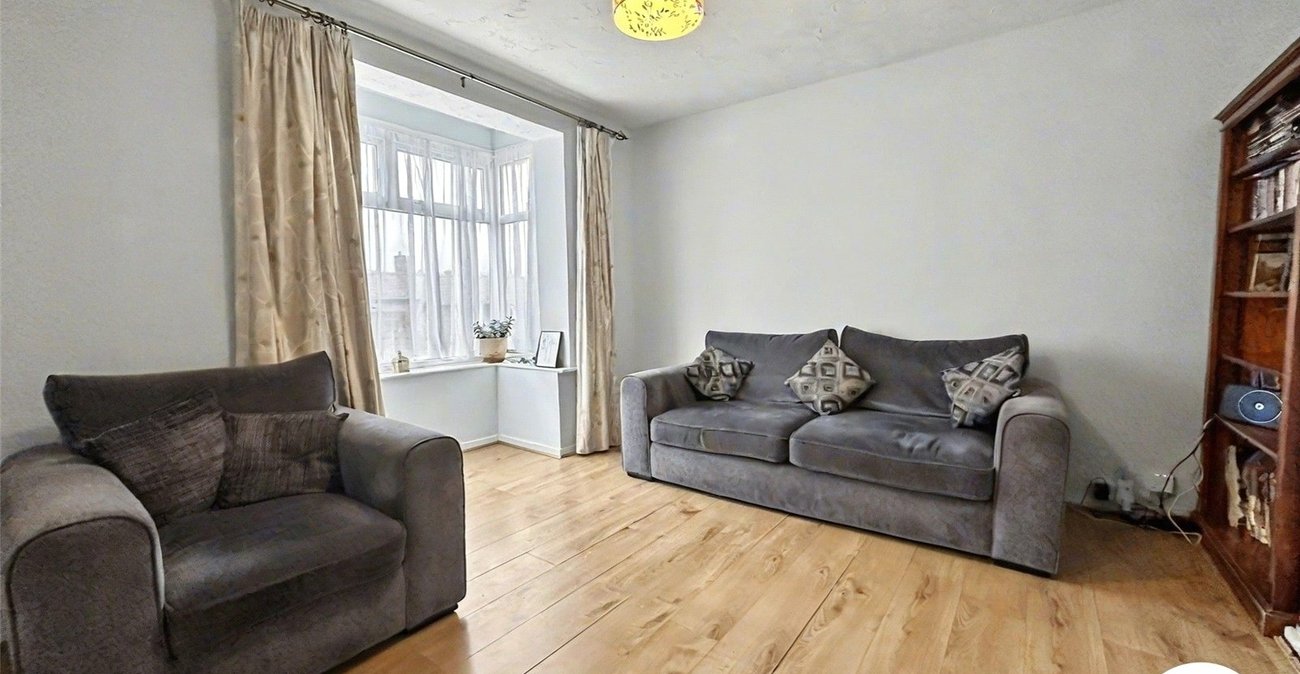 3 bedroom house for sale in Rochester | Robinson Michael & Jackson