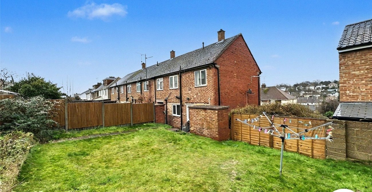 3 bedroom house for sale in Rochester | Robinson Michael & Jackson