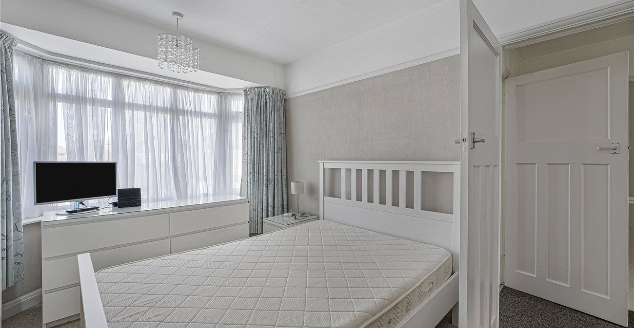 3 bedroom house for sale in Dartford | Robinson Jackson