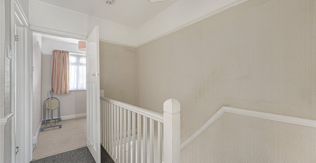 3 bedroom house for sale in Dartford | Robinson Jackson
