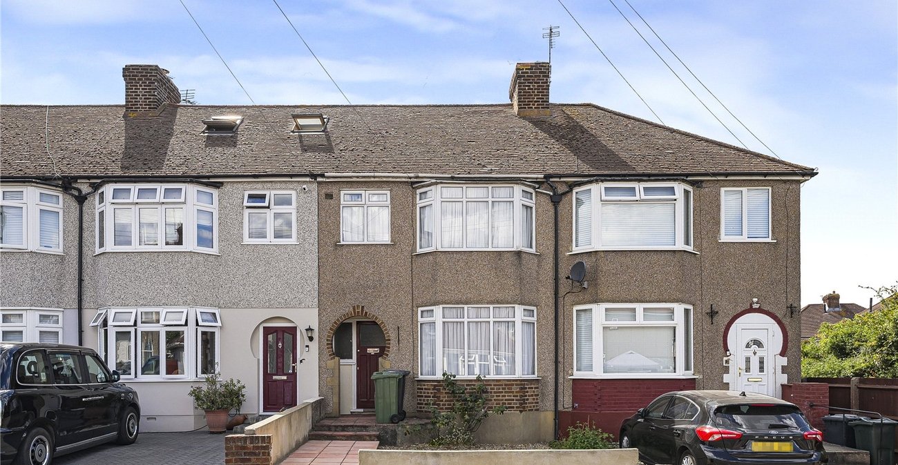 3 bedroom house for sale in Dartford | Robinson Jackson