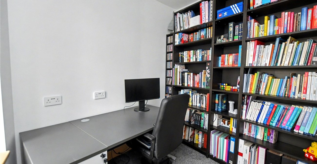 5 bedroom house for sale in Bexleyheath | Robinson Jackson