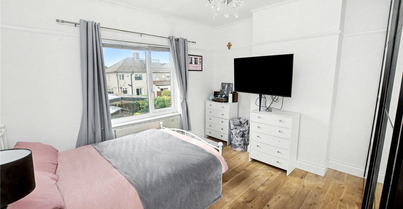 5 bedroom house for sale in Bexleyheath | Robinson Jackson