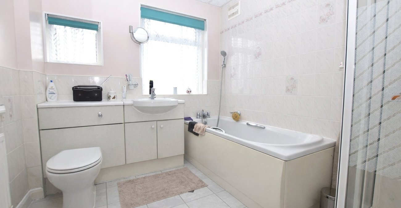 3 bedroom house for sale in Bexleyheath | Robinson Jackson