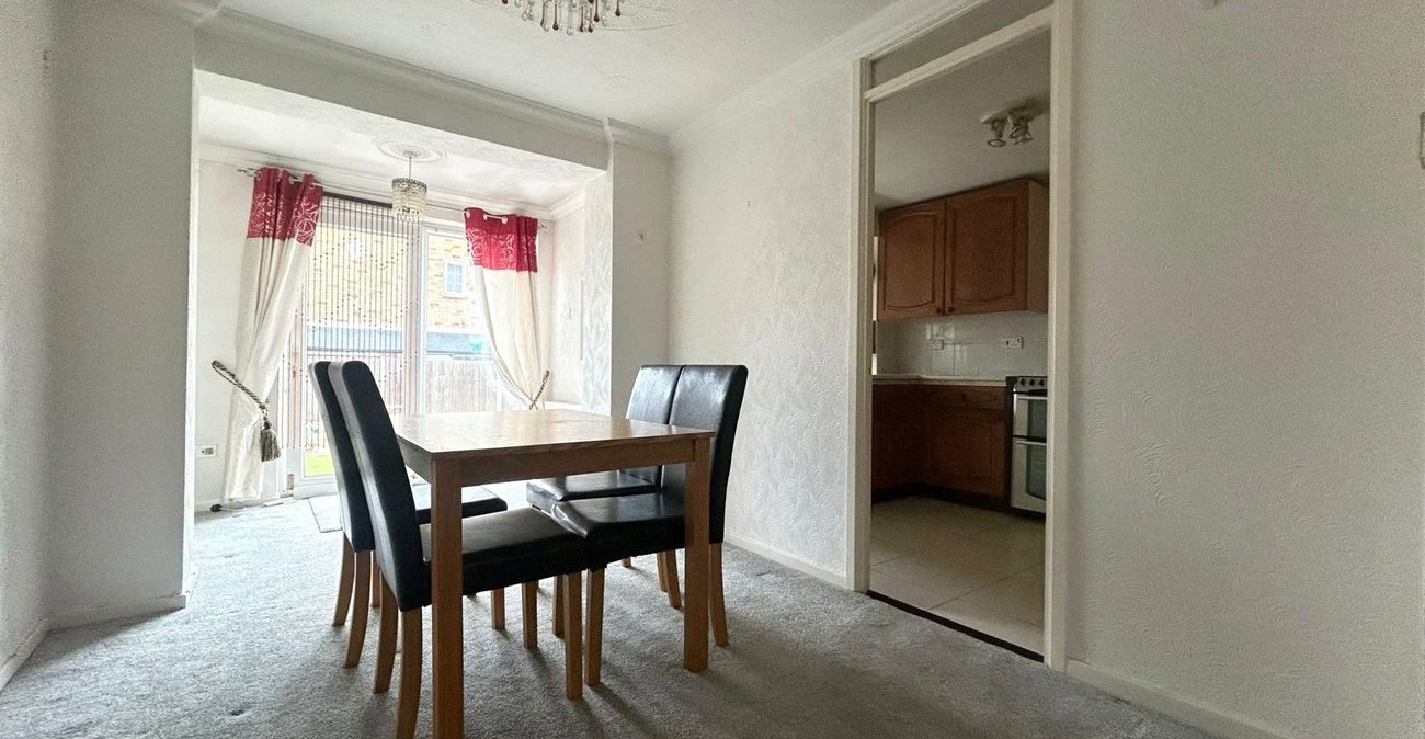 3 bedroom house for sale in Lordswood | Robinson Michael & Jackson