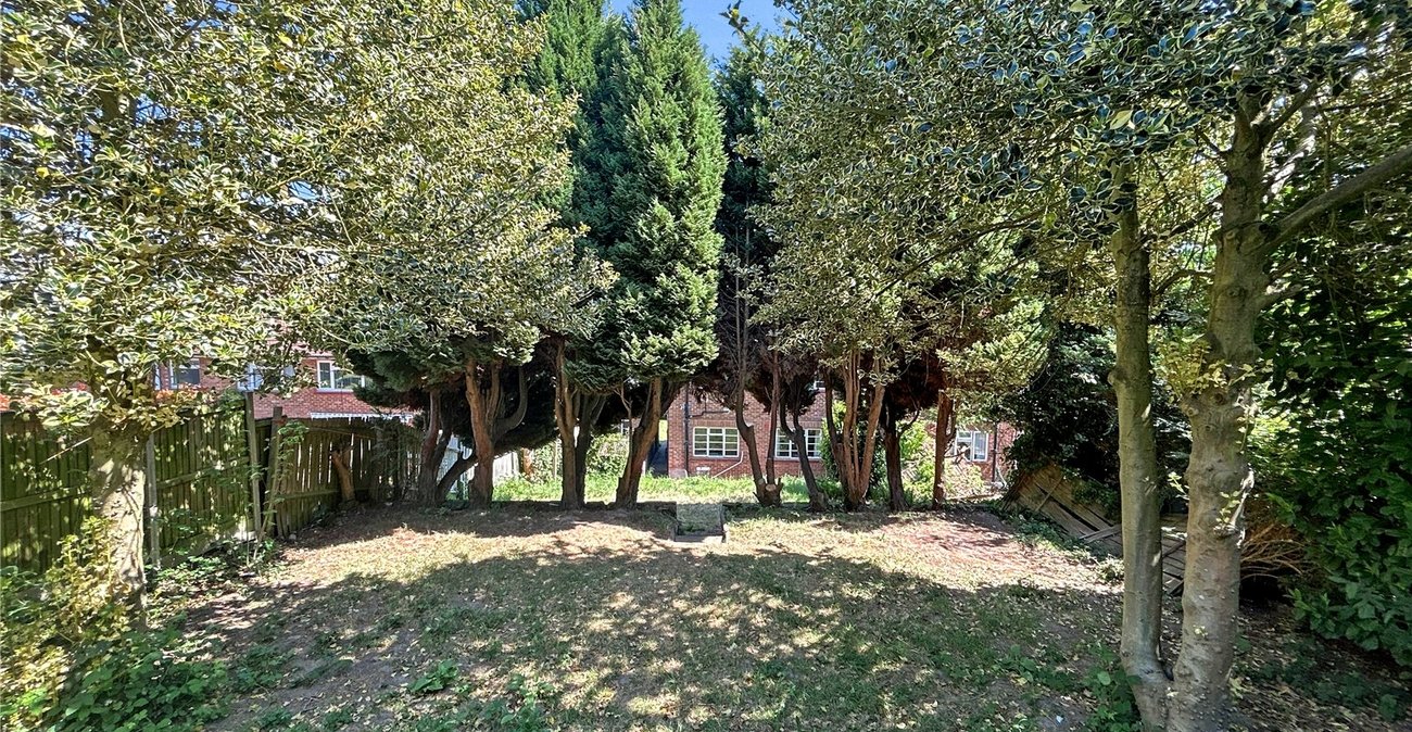 3 bedroom house for sale in Sidcup | Robinson Jackson