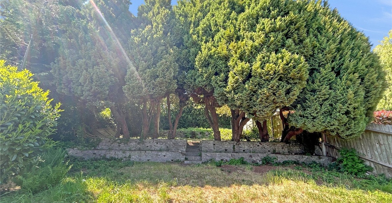 3 bedroom house for sale in Sidcup | Robinson Jackson