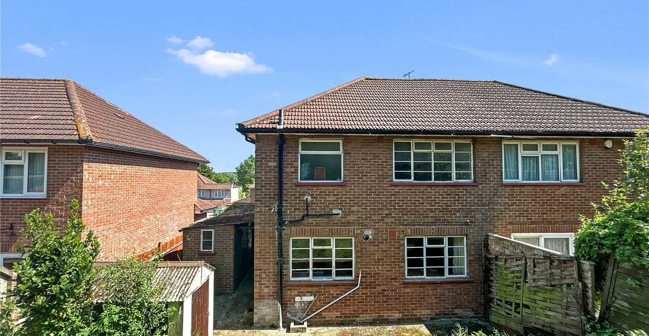 3 bedroom house for sale in Sidcup | Robinson Jackson