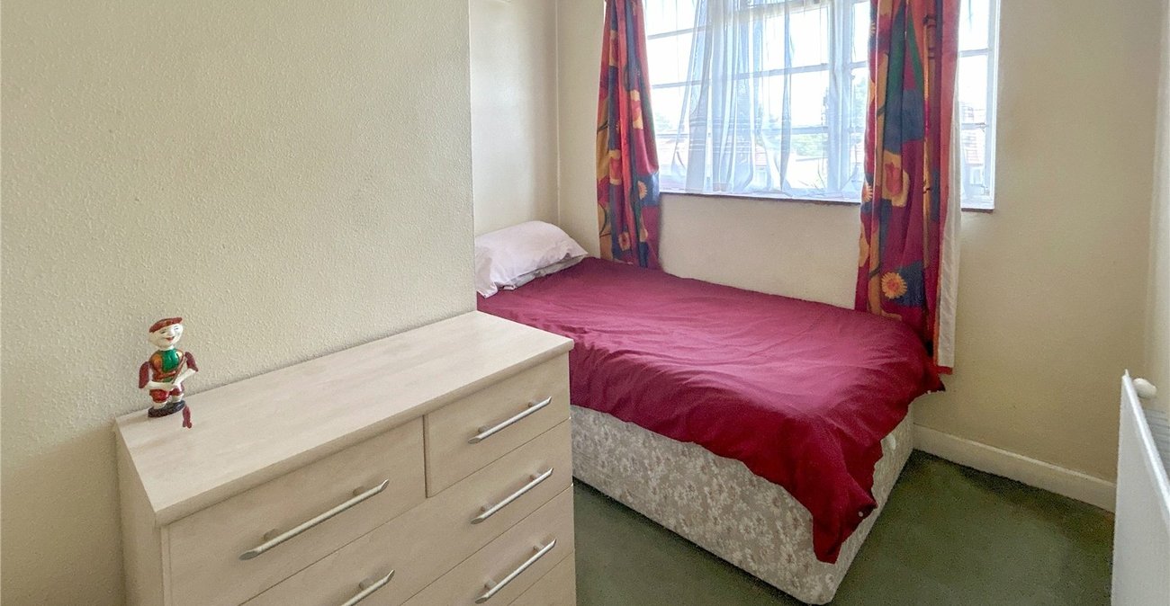 3 bedroom house for sale in Sidcup | Robinson Jackson