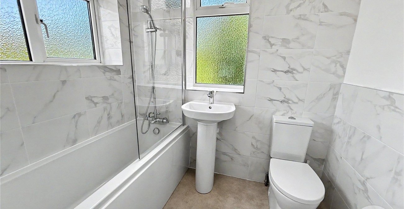 3 bedroom house for sale in Sidcup | Robinson Jackson