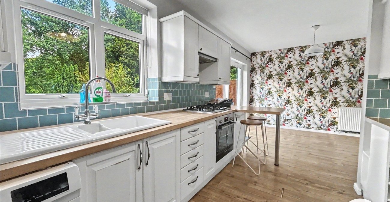 3 bedroom house for sale in Sidcup | Robinson Jackson