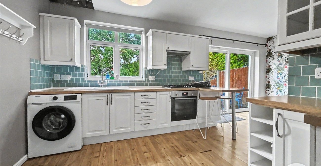 3 bedroom house for sale in Sidcup | Robinson Jackson
