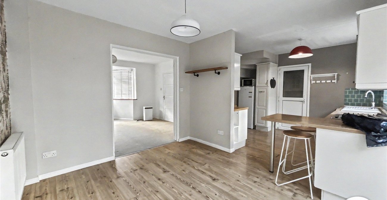 3 bedroom house for sale in Sidcup | Robinson Jackson