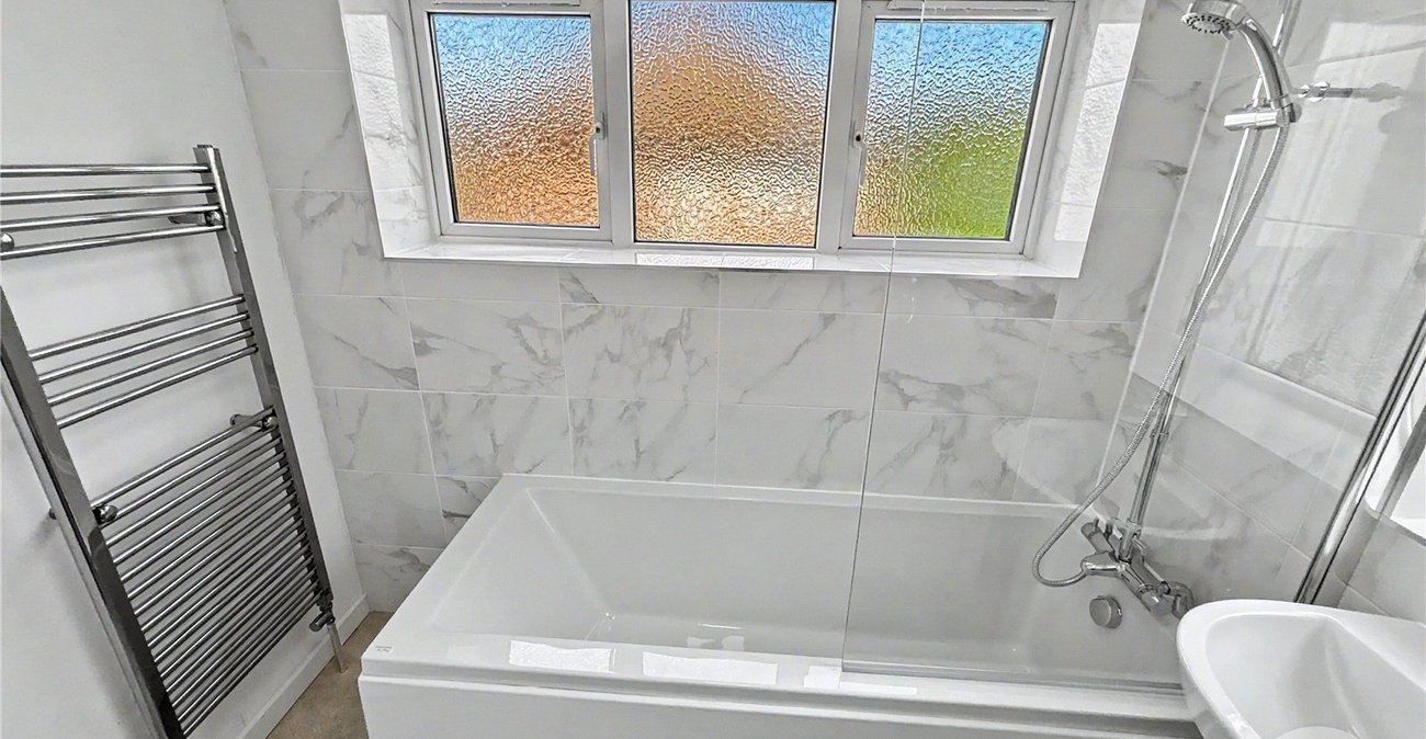 3 bedroom house for sale in Sidcup | Robinson Jackson